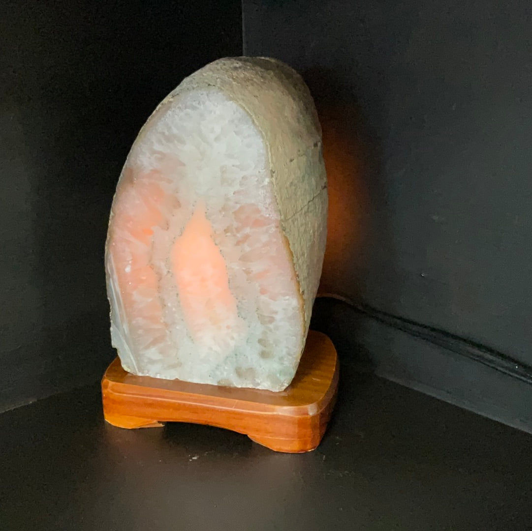 Agate Lamp